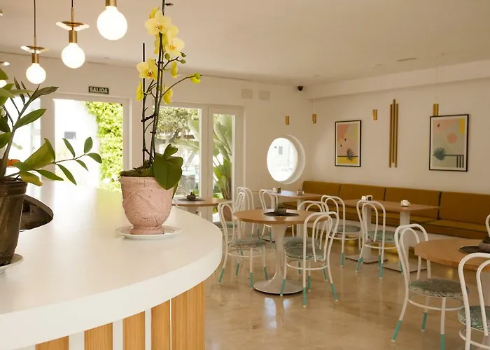 Cumbres コニル・デ・ラ・フロンテラ