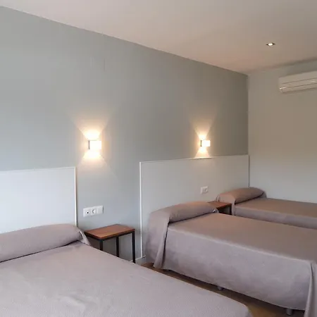 招待所 Cumbres 3*